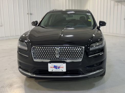 Used 2023 Lincoln Nautilus Reserve w/ Luxury Package image 4