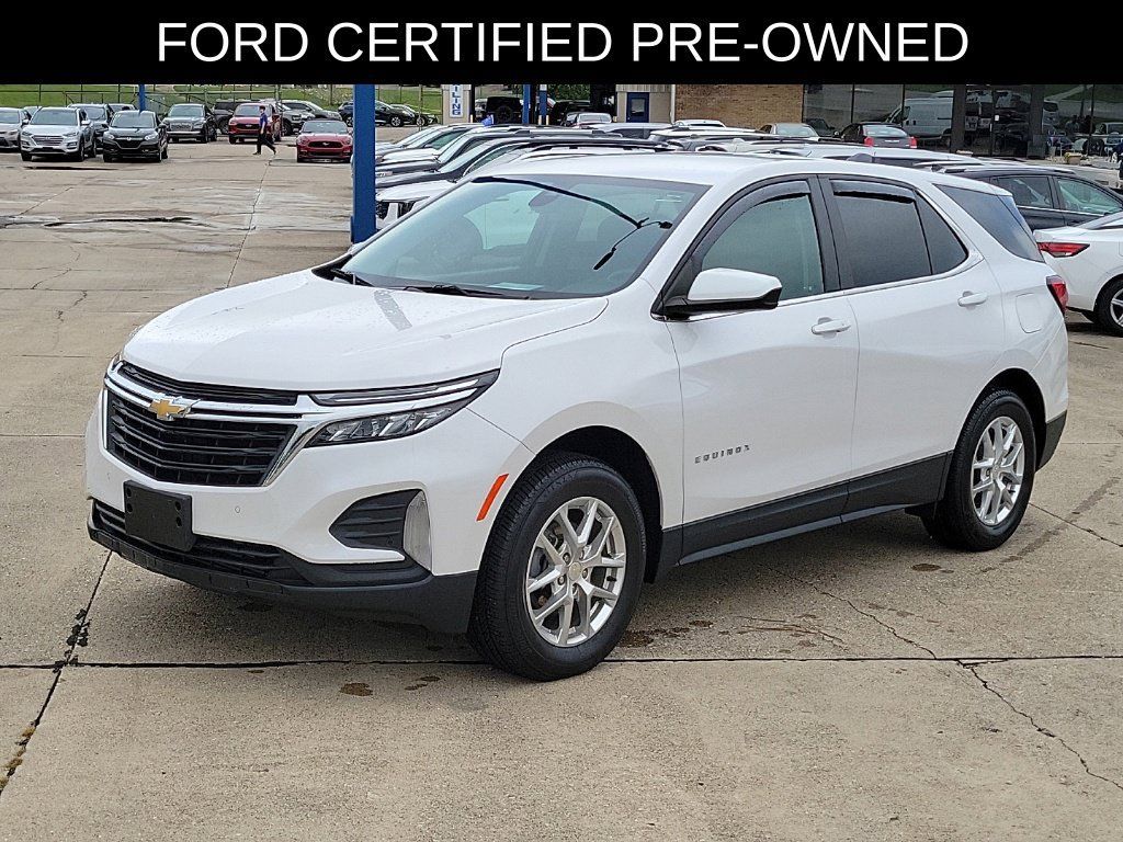 Used 2022 Chevrolet Equinox LT AWD/4WD image 2