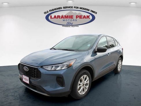 Used 2025 Ford Escape Active image 6