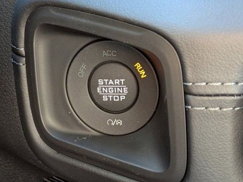 New 2026 Jeep Wrangler Unlimited Rubicon image 25