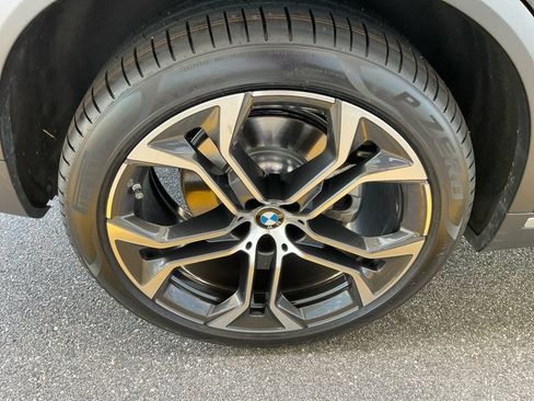 Certified 2025 BMW X5 sDrive40i RWD image 23