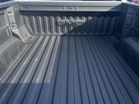 New 2026 GMC Sierra 1500 SLT w/ SLT Premium Plus Package image 6