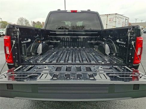 Used 2022 Ford F150 XLT w/ Equipment Group 302A High image 29