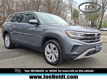 Used 2021 Volkswagen Atlas SE w/ Panoramic Sunroof Package