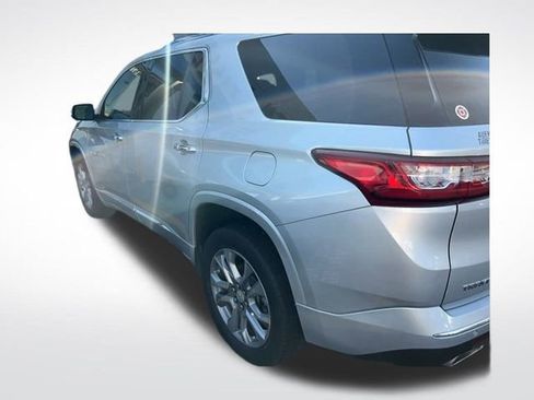 Used 2019 Chevrolet Traverse Premier w/ Driver Confidence II Package image 35