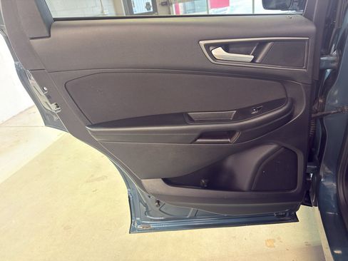 Used 2016 Ford Edge SE AWD/4WD image 30