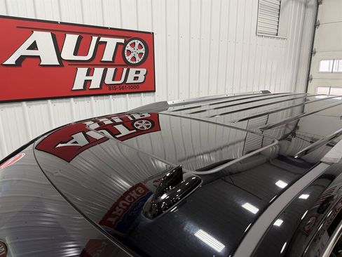 Used 2018 GMC Yukon Denali w/ Open Road Package image 13