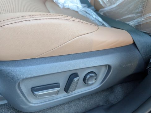 New 2025 Toyota 4Runner Limited image 11