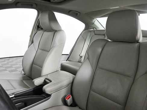Used 2012 Acura TL w/ Technology Package FWD image 5