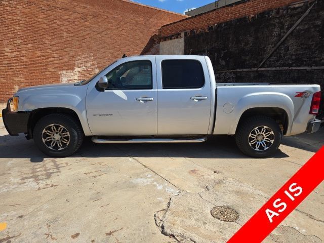 Used 2011 GMC Sierra 1500 SLT w/ SLT Convenience Package AWD/4WD image 4