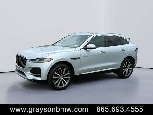 Used 2023 Jaguar F-PACE S AWD/4WD image 7
