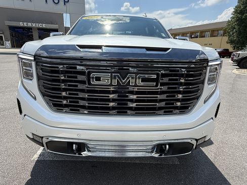 Used 2023 GMC Sierra 1500 Denali Ultimate AWD/4WD image 2