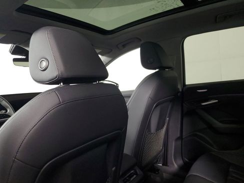 Certified 2025 Audi Q6 e-tron Premium Plus w/ Premium Plus RWD image 13