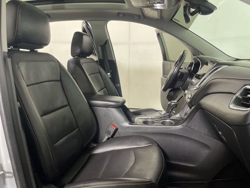 Used 2019 Chevrolet Equinox Premier AWD/4WD image 23