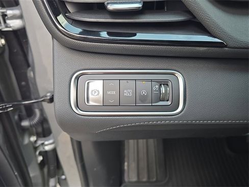 New 2025 Buick Enclave Preferred w/ Power Package image 27