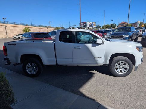 Used 2015 Chevrolet Colorado LT w/ LT Convenience Package AWD/4WD image 6