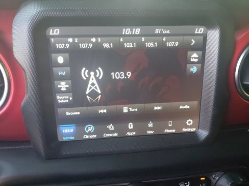 Used 2020 Jeep Wrangler Unlimited Rubicon AWD/4WD image 11