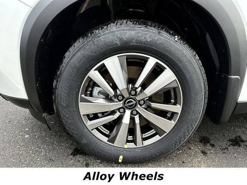 New 2026 Nissan Pathfinder SL AWD/4WD image 14