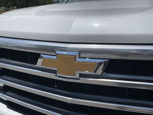 Used 2023 Chevrolet Silverado 1500 High Country w/ High Country Premium Package RWD image 27