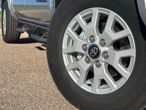 New 2026 Toyota Tacoma SR5 image 2