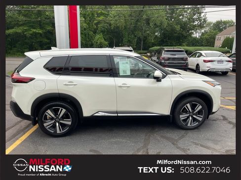 Used 2023 Nissan Rogue SL w/ SL Premium Package AWD/4WD image 6