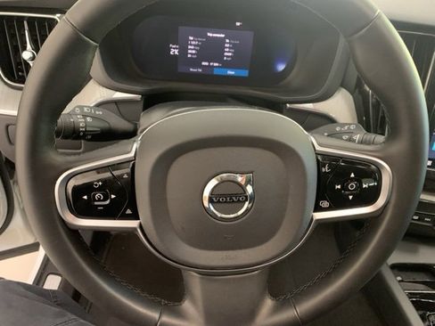 Certified 2025 Volvo XC60 B5 Plus image 12