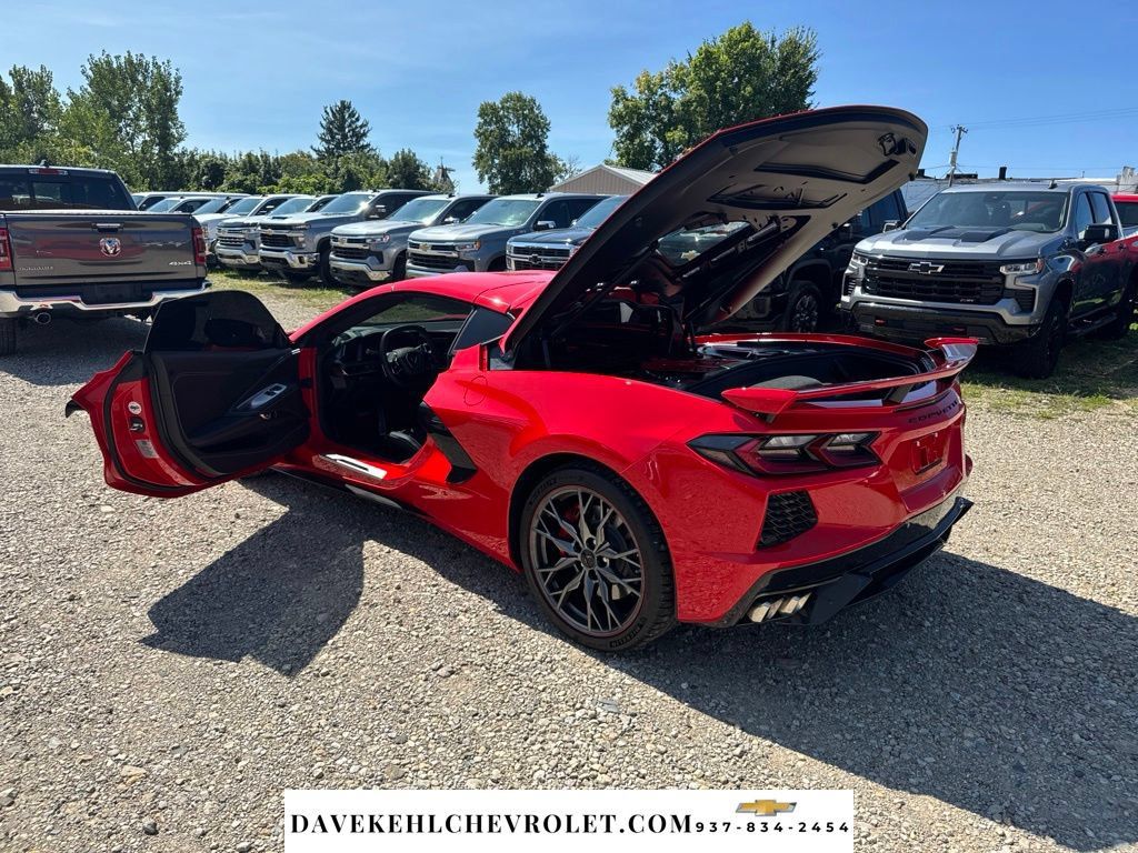 Used 2026 Chevrolet Corvette Stingray Coupe w/ Z51 Performance Package RWD image 20