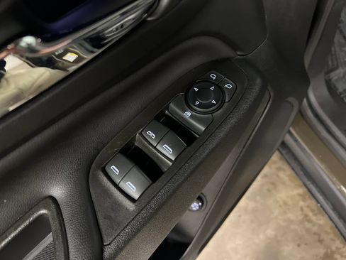 Certified 2023 Chevrolet Equinox LT AWD/4WD image 16