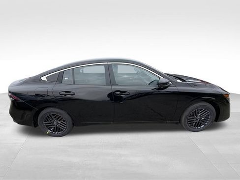 New 2026 Nissan Sentra SV w/ SV Convenience Package FWD image 9