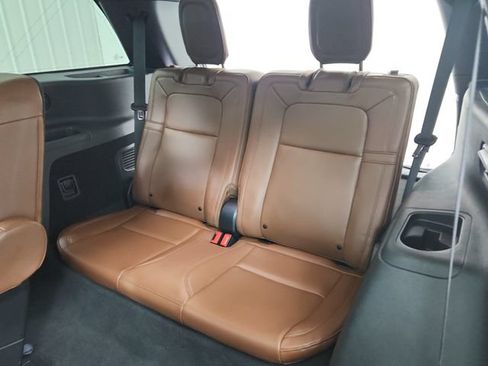 Used 2023 Lincoln Aviator Reserve w/ Elements Package Plus RWD image 34