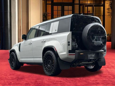 New 2026 Land Rover Defender 110 OCTA AWD/4WD image 3
