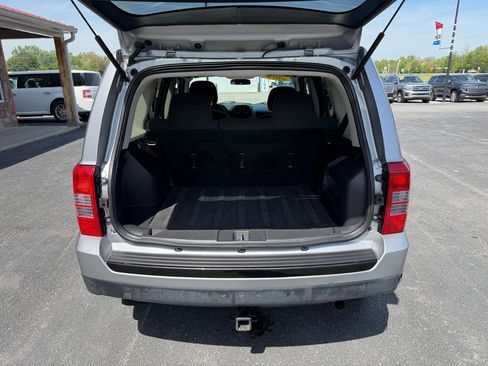 Used 2014 Jeep Patriot Sport w/ Southwest Package image 6