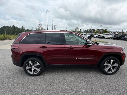Used 2023 Jeep Grand Cherokee 4WD 4xe image 22