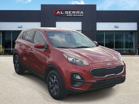 Used 2020 Kia Sportage LX image 1