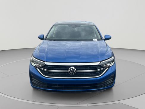 Used 2023 Volkswagen Jetta SE FWD image 8