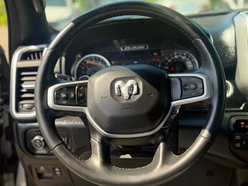 Used 2021 RAM 1500 Big Horn AWD/4WD image 12