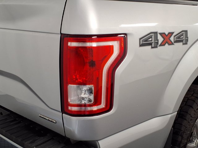 Used 2015 Ford F150 XLT w/ Equipment Group 302A Luxury AWD/4WD image 9