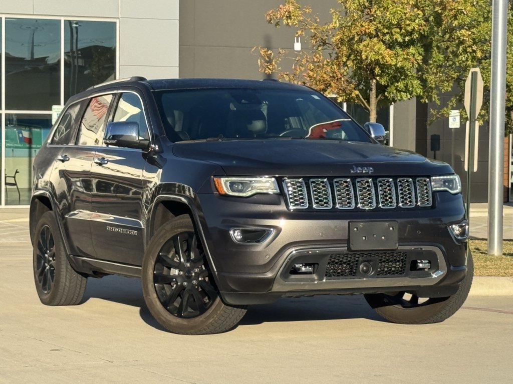 Used 2019 Jeep Grand Cherokee Overland AWD/4WD image 2