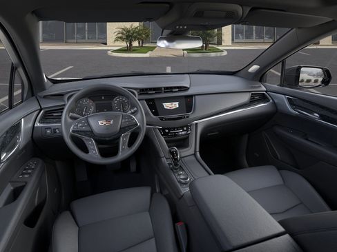 New 2025 Cadillac XT5 Premium Luxury w/ LPO, Floor Liner Package image 15