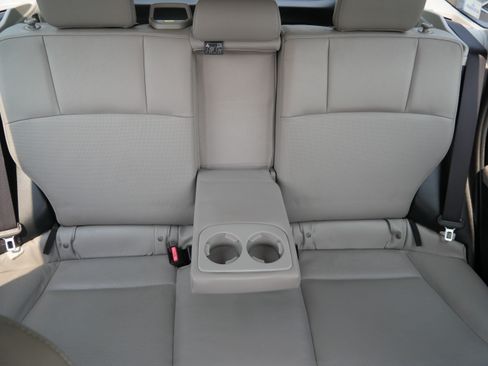 Used 2016 Subaru Forester 2.5i Limited w/ Popular Package #2 AWD/4WD image 13