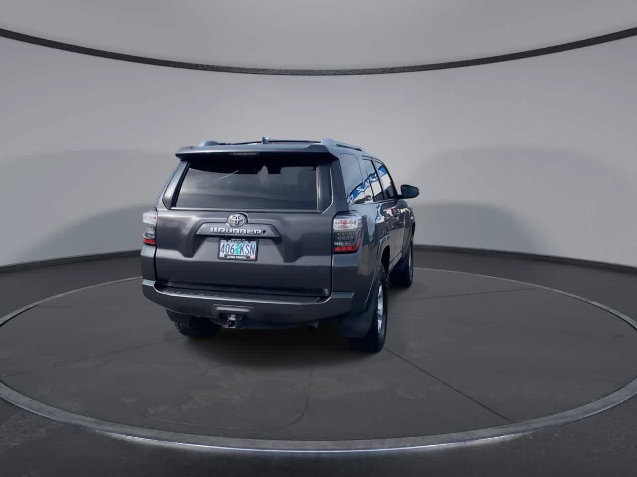 Used 2018 Toyota 4Runner SR5 Premium AWD/4WD image 9