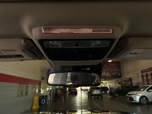 Used 2023 Toyota 4Runner SR5 Premium w/ Moonroof Package RWD image 16