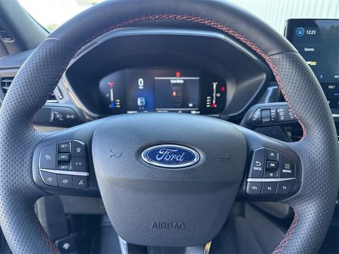 Used 2023 Ford Escape ST-Line w/ Tech Pack #1 image 24
