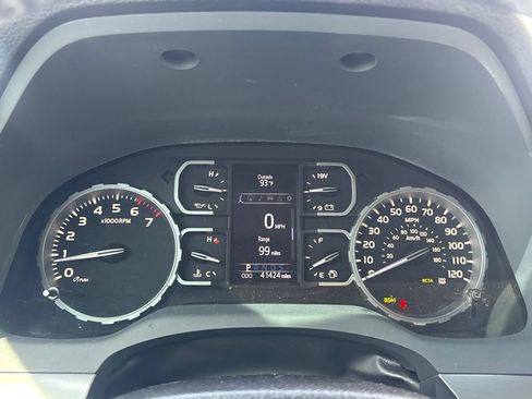 Used 2020 Toyota Tundra Platinum AWD/4WD image 25