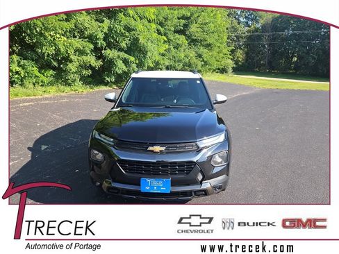 Used 2023 Chevrolet TrailBlazer ACTIV w/ Convenience Package AWD/4WD image 1