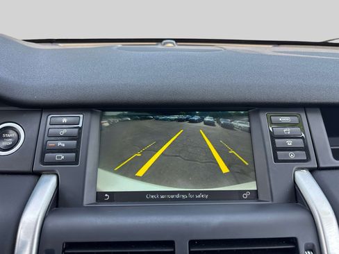 Used 2017 Land Rover Discovery Sport SE AWD/4WD image 20