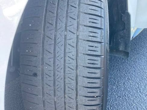 Certified 2023 Toyota Corolla SE w/ Carpet Mat Package (TMS) FWD image 13