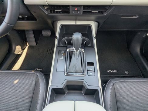 New 2026 MAZDA CX-5 Preferred image 19