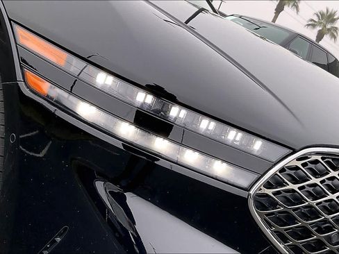 Used 2024 Genesis G90 3.5T image 30