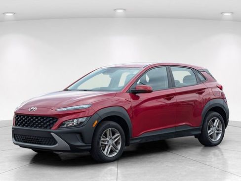 Used 2023 Hyundai Kona SE AWD/4WD image 6